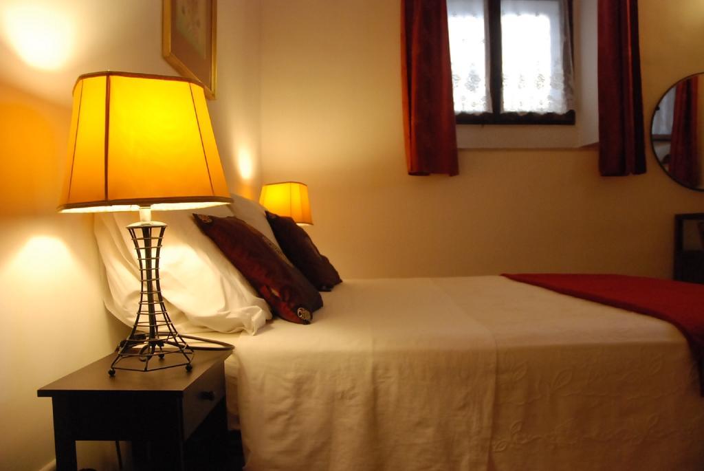 Jessy'S Rooms Рим Екстер'єр фото